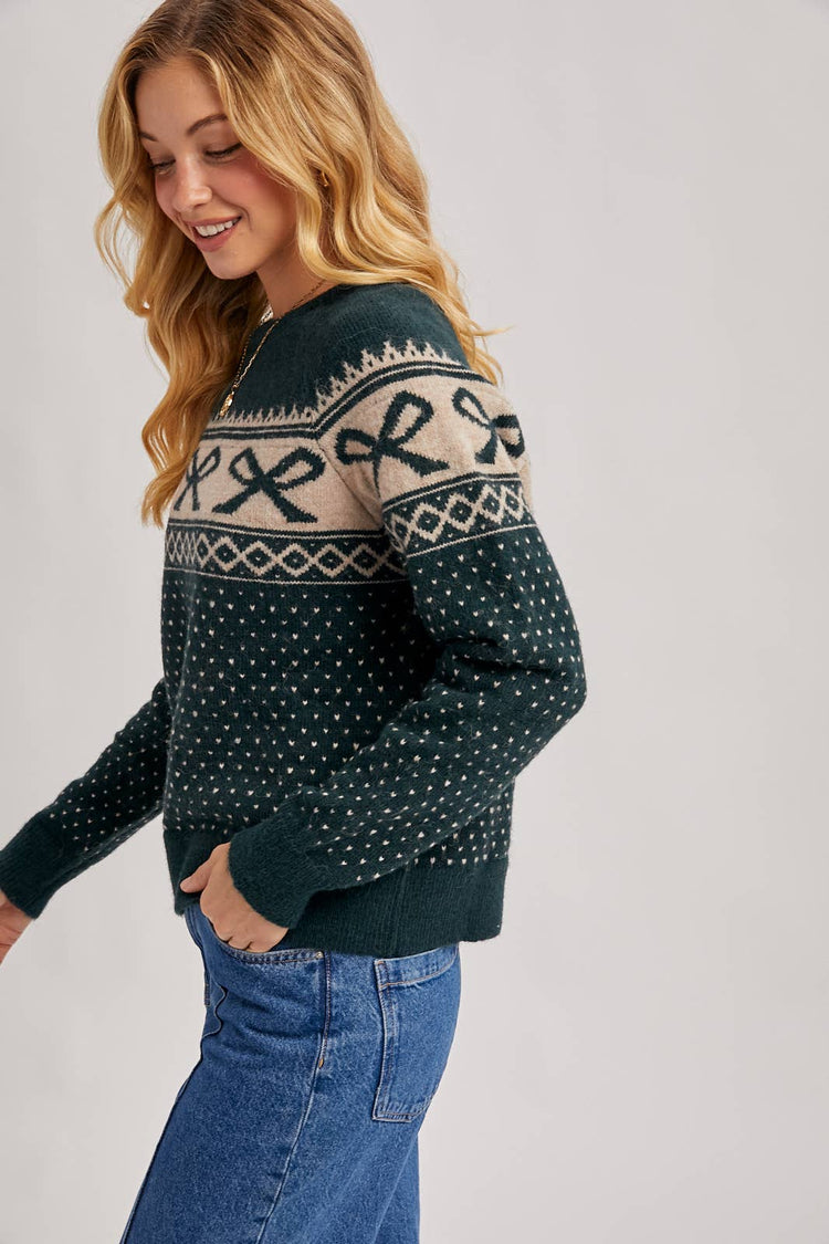 FESTIVE HOLIDAY KNIT SWEATER