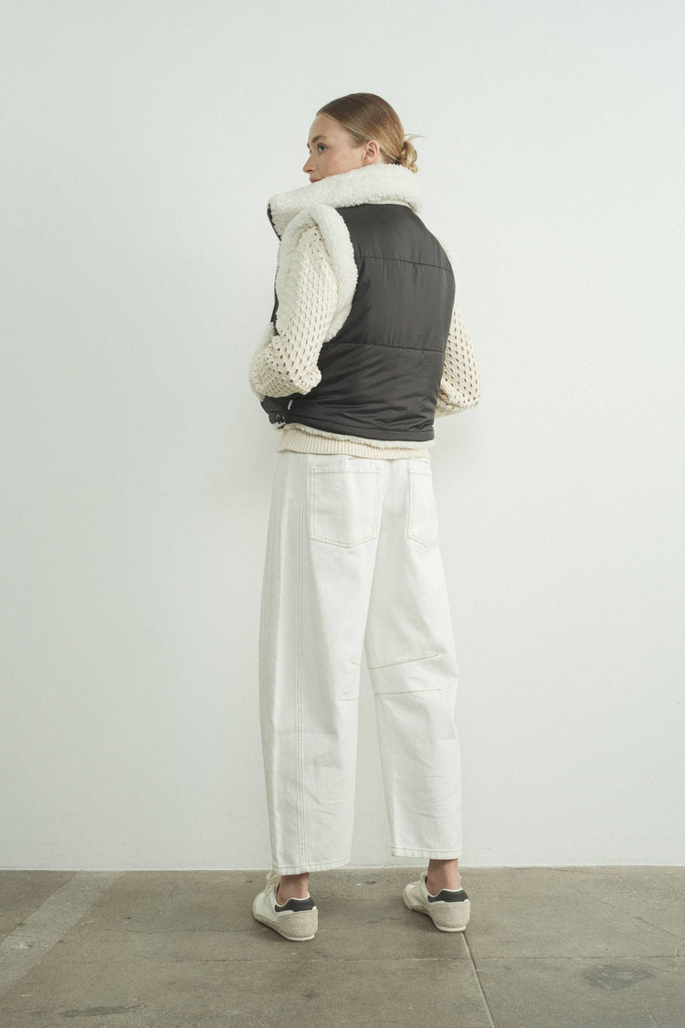 HOLIDAY REVERSIBLE SHERPA COZY VEST