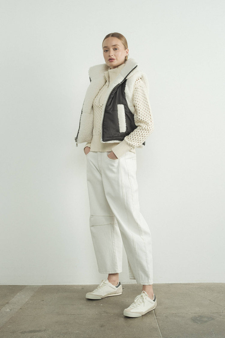 HOLIDAY REVERSIBLE SHERPA COZY VEST