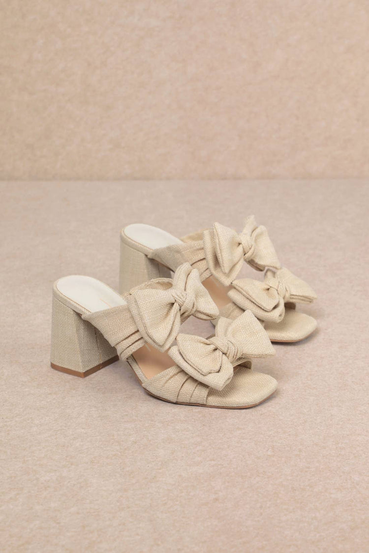 LUCY DOUBLE RIBBON STRAP FLARE BLOCK HEEL