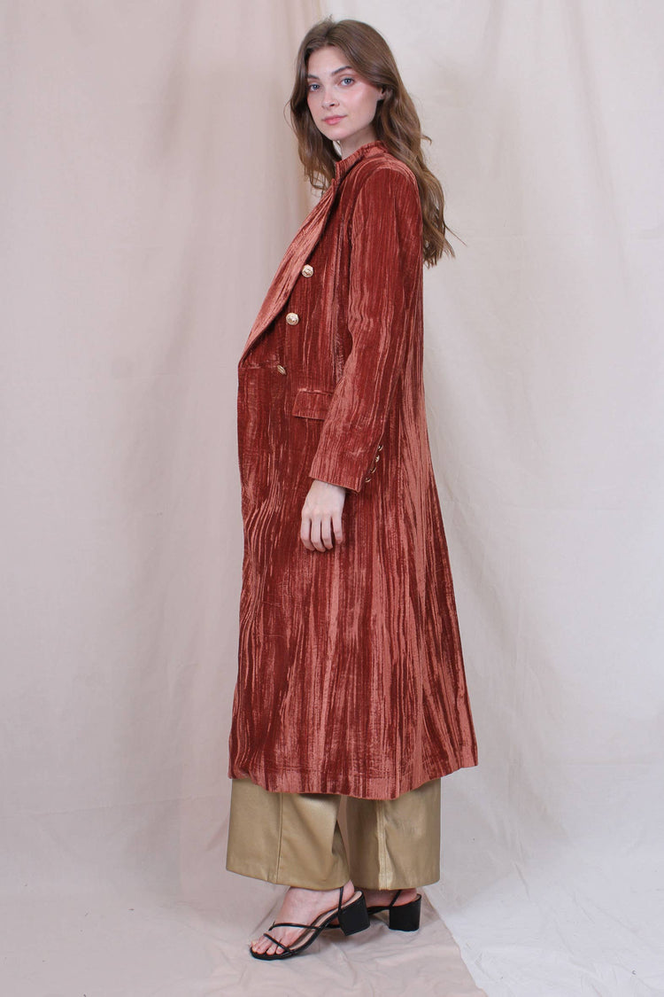 CHIC DOUBLE BREASTED WRINKLED VELVET LONG COAT