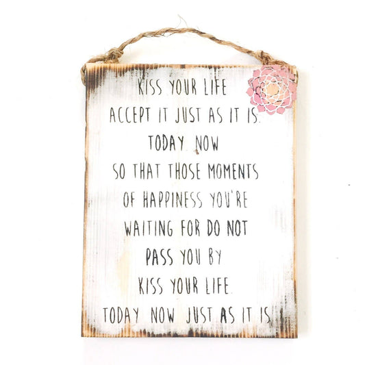 Kiss Your Life Wall Art